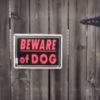【海外の反応】「猛犬注意」の物々しい警告が掲げられたお宅を訪問すると…